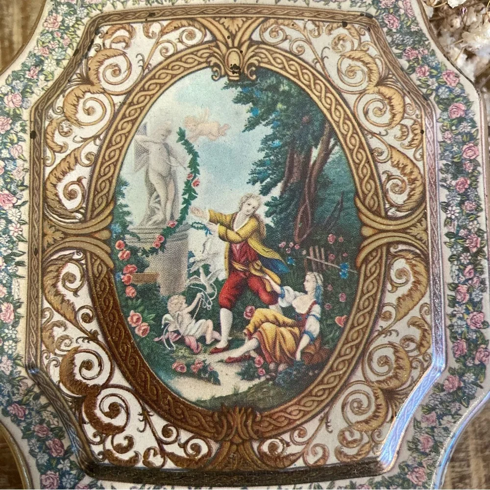 Vintage Metal Tin Meister Brazil Trinket Box